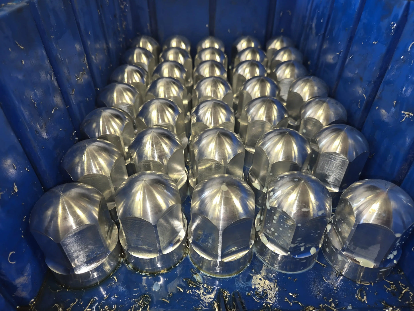 Hex Dome Lug Nut Cover Sets (2.5", 3.5")