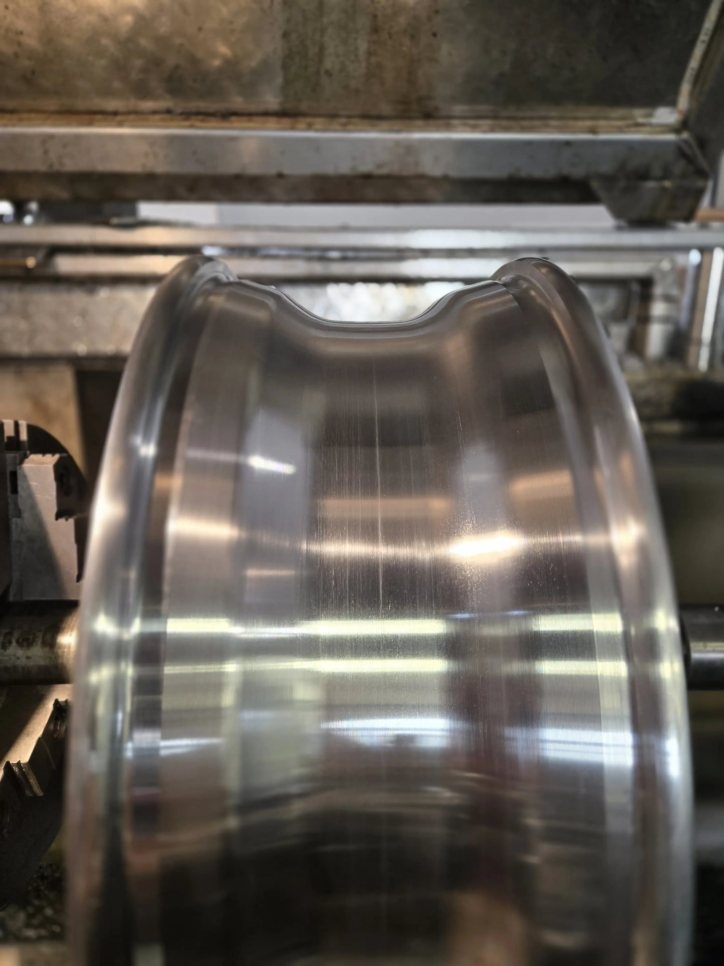 CNC Wheel Bead Cutting
