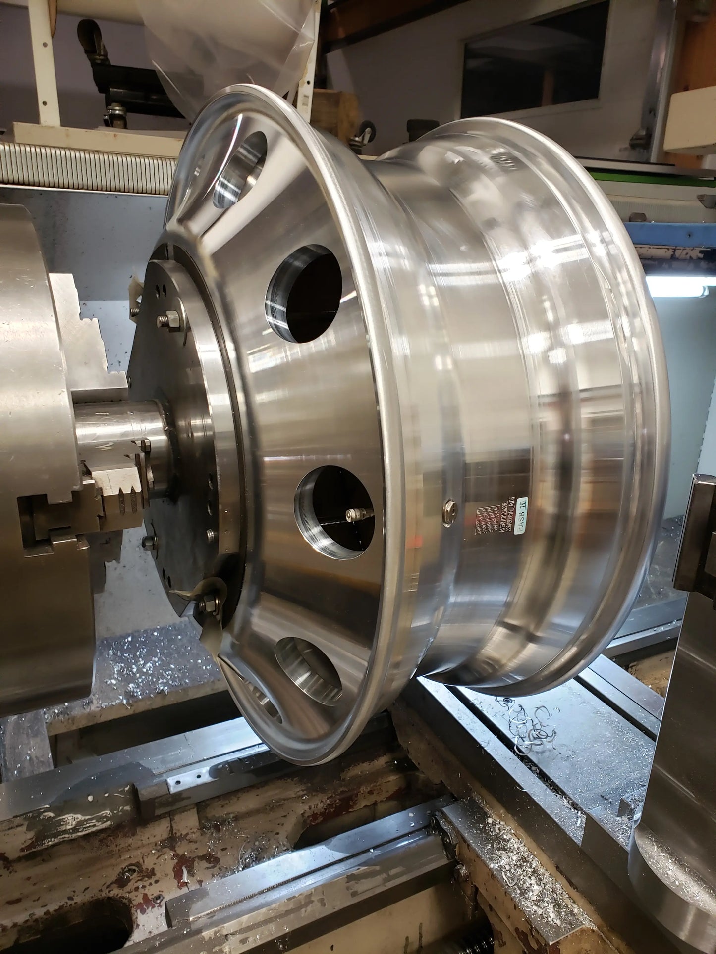 Dual Wheel Polished (10 bolt, 22.5" or 24.5")