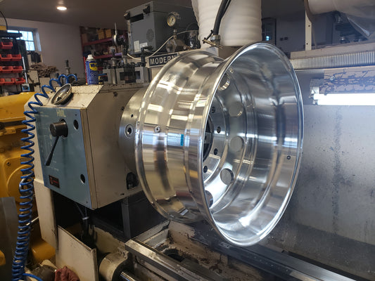 Custom CNC Wheel Machining