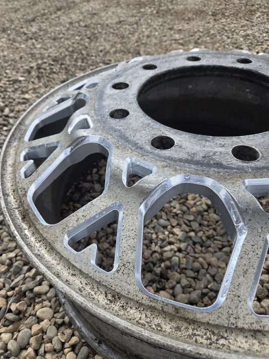 CBX Wheel 24" X 8.25 10 Bolt